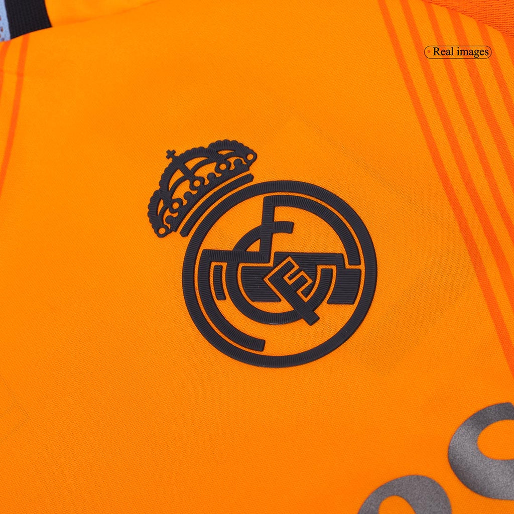 Real Madrid Auswärtstrikot 2024/25 Spieler-Version VINI JR. #7