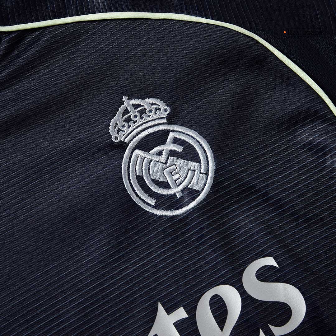 Real Madrid Herren Auswärtstrikot Fan Version 2-teilig 2025/26