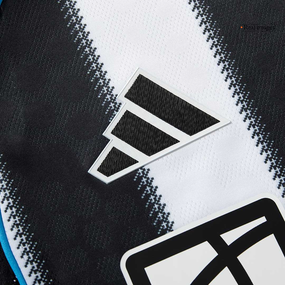Newcastle United Heimtrikot 2025/26 Spieler-Version