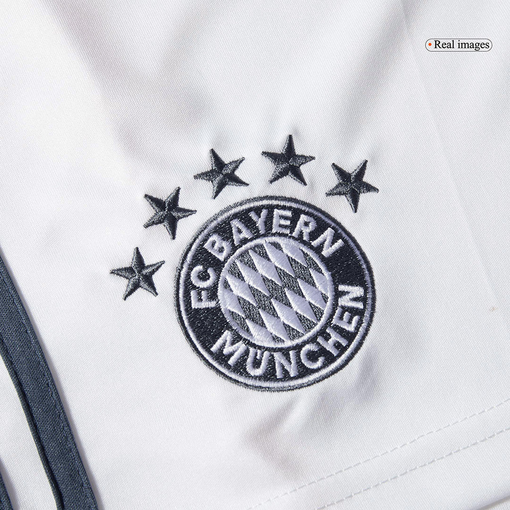 Bayern München Herren Auswärtstrikot Shorts 2025/26