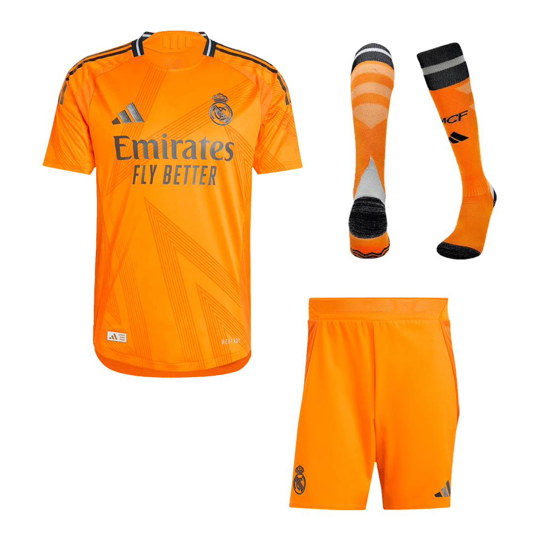 Real Madrid Herren Auswärtstrikot Spieler-Version 3-teilig 2024/25