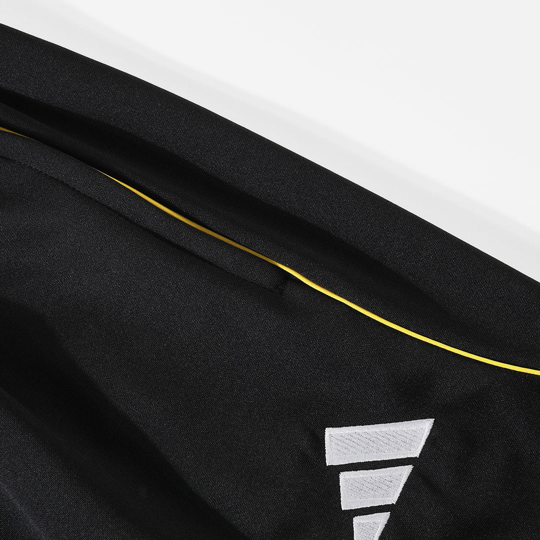 Real Madrid Trainingsjacke 2025/26 Black