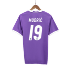 Real Madrid Retro Auswärtstrikot 2016/17 MODRIĆ #19