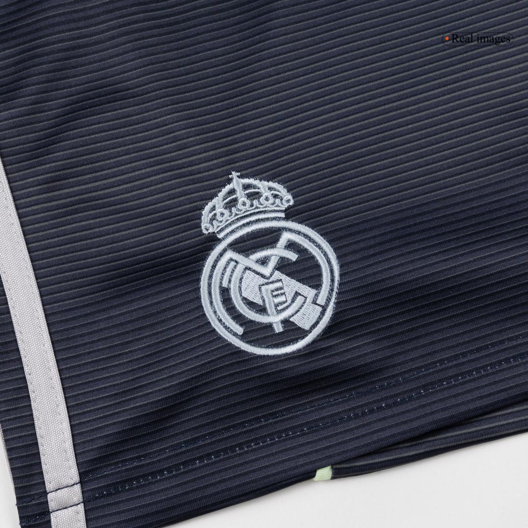 Real Madrid Kinder Auswärtstrikot 3-teilig Set 2025/26