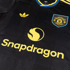 Manchester United Ausweichtrikot 2025/26 Fan-Version