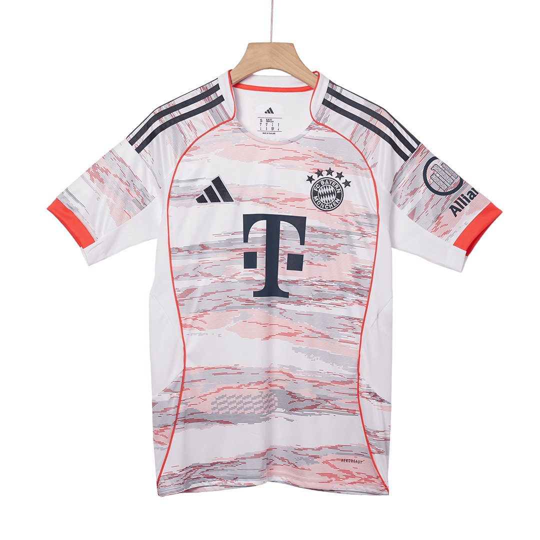 Bayern München Herren Auswärtstrikot Fan Version 3-teilig 2025/26