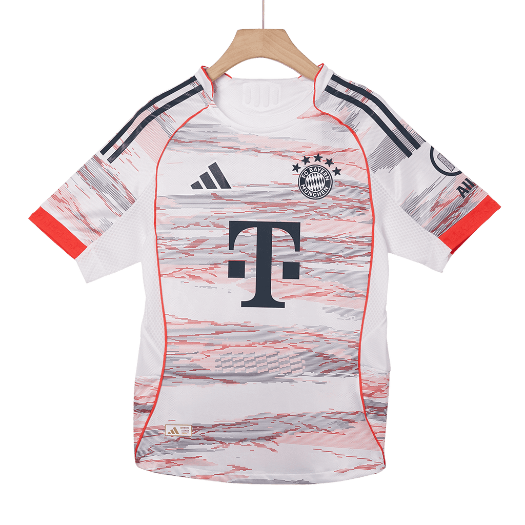 Bayern München Auswärtstrikot 2025/26 Spieler-Version OLISE #17