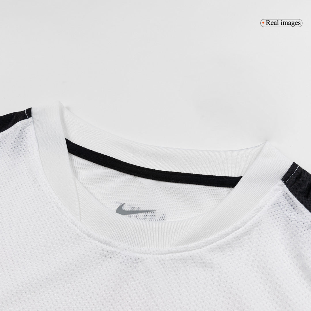 Manchester United Retro Auswärtstrikot 2010/11