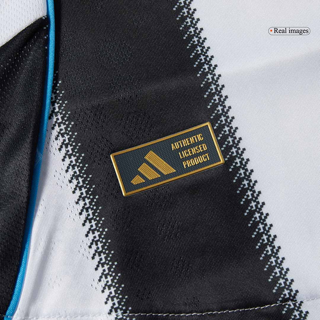 Newcastle United Heimtrikot 2025/26 Spieler-Version